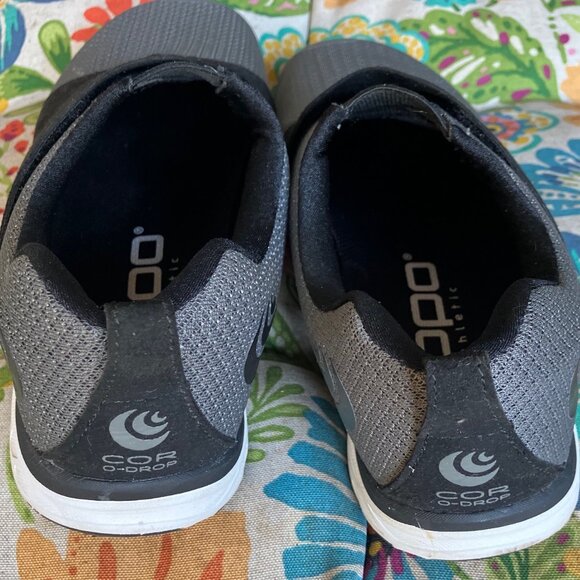 Topo Athletic M-COR Men's Size 10 Road Running Shoes Gray Black *BARELY WORN* - Picture 2 of 5